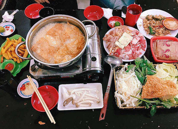 6-quan-an-binh-dan-ma-ngon-mien-ban-o-khu-pho-hang-non-hang-luoc-ivivu-22 6-quan-an-binh-dan-ma-ngon-mien-ban-o-khu-pho-hang-non-hang-luoc-ivivu-2