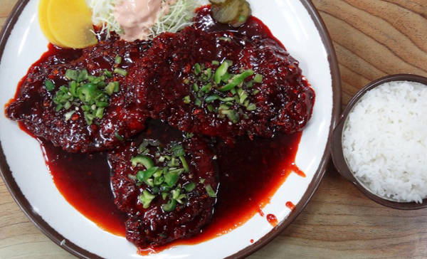 Món ăn cay Seoul tại Onnuriye Donkatsu