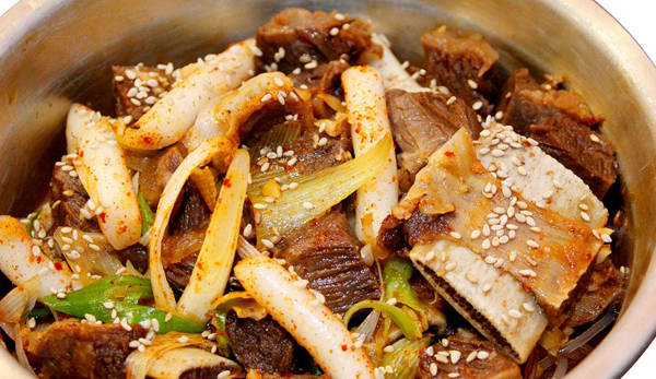 Sườn om cay tại Maeundae Seoul