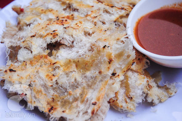 Cá bò nước chiên giòn tại Cát Linh