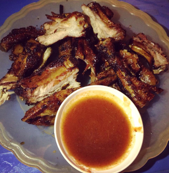 Chân gà nướng Lý Văn Phúc