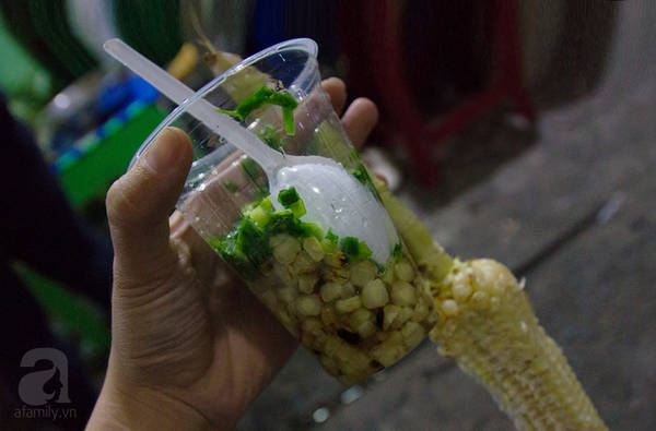7-quan-an-ngon-co-tieng-nhung-den-mua-phai-nho-ki-cau-khong-voi-duoc-dau-o-sai-gon-ivivu-6 7-quan-an-ngon-co-tieng-nhung-den-mua-phai-nho-ki-cau-khong-voi-duoc-dau-o-sai-gon-ivivu-6