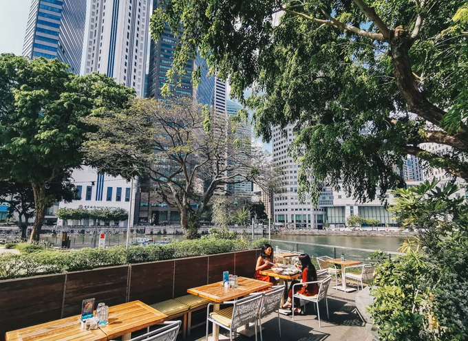 Quán cà phê ngắm vịnh Singapore Prive at ACM
