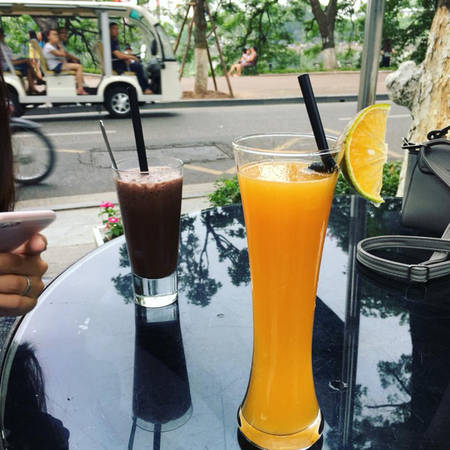 7-quan-cafe-co-view-dep-ngat-ngay-de-ngam-tron-ven-ho-guom-ivivu-11 7-quan-cafe-co-view-dep-ngat-ngay-de-ngam-tron-ven-ho-guom-ivivu-11