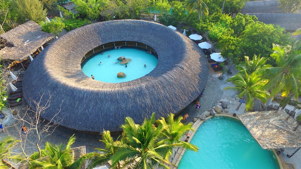 Khu nghỉ dưỡng suối khoáng nóng kết hợp tắm bùn khoáng I-Resort
