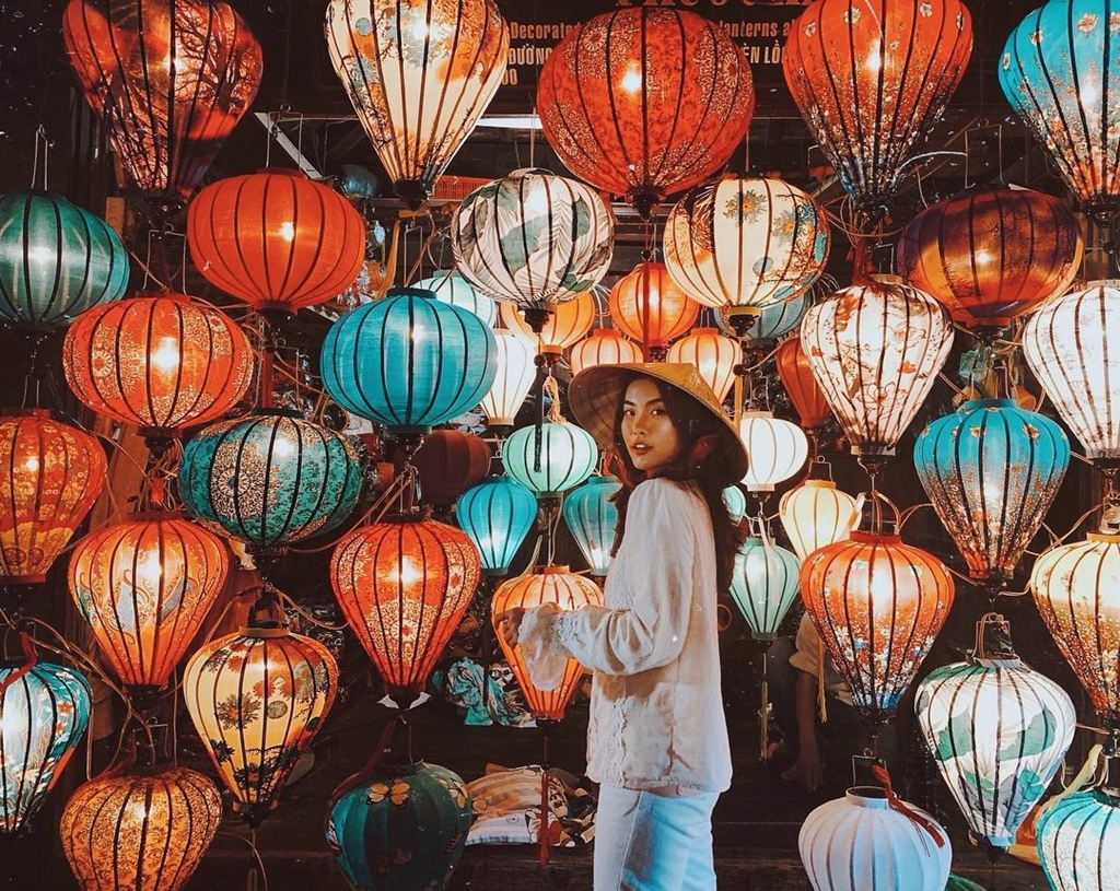 7-trai-nghiem-khi-mat-troi-tat-bong-o-hoi-an-do-bao-nuoc-ngoai-goi-y-ivivu-1-1 7-trai-nghiem-khi-mat-troi-tat-bong-o-hoi-an-do-bao-nuoc-ngoai-goi-y-ivivu-1