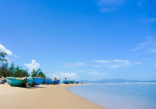 Bãi Chí Linh Vũng Tàu