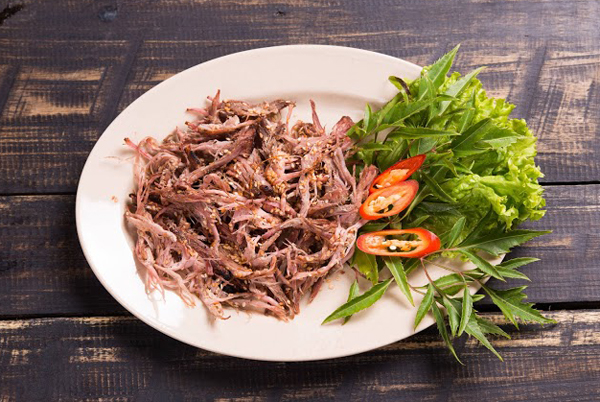8-dac-san-cua-pho-nui-gia-lai-ai-di-xa-deu-nho-ivivu-8 8-dac-san-cua-pho-nui-gia-lai-ai-di-xa-deu-nho-ivivu-8