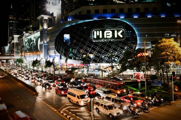 Mua sắm thả ga khi du lịch vào tháng 6 ở Bangkok