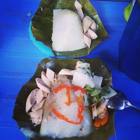 Bánh giò nóng hổi ở Nghĩa Tân