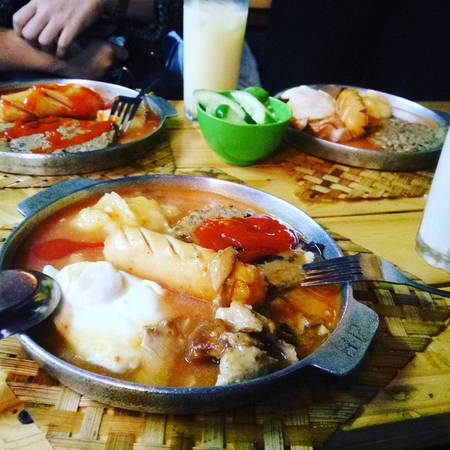 8-mon-an-ngon-noi-tieng-lam-nen-ten-tuoi-cua-khu-am-thuc-nghia-tan-ivivu-22 8-mon-an-ngon-noi-tieng-lam-nen-ten-tuoi-cua-khu-am-thuc-nghia-tan-ivivu-22