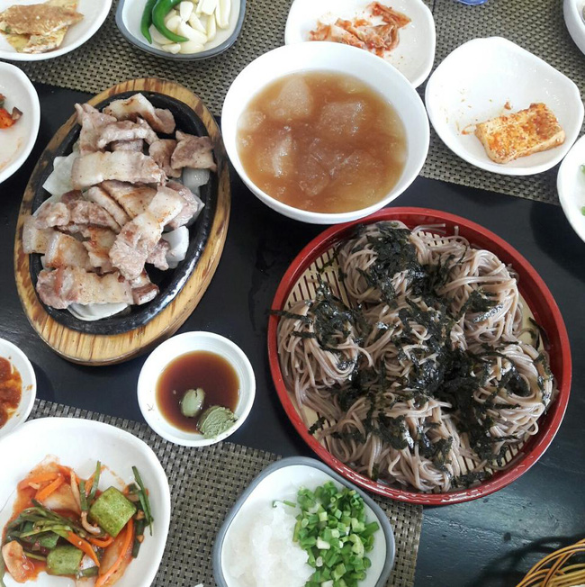 So Baek San quán ăn ngon Sài Gòn không gian đẹp
