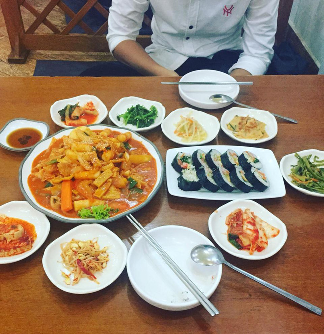 So Baek San quán ăn ngon Sài Gòn không gian đẹp