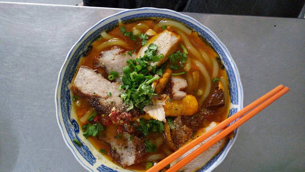 Bánh canh cua ngon nổi tiếng Sài Gòn
