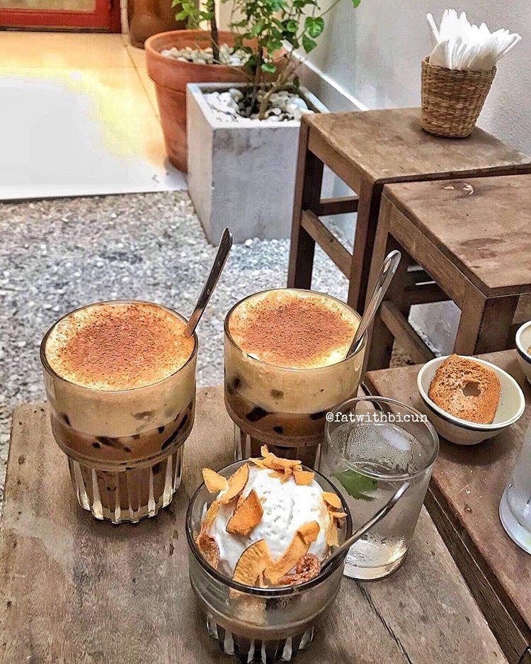 Cafe trứng béo ngậy tại Nấp Saigon