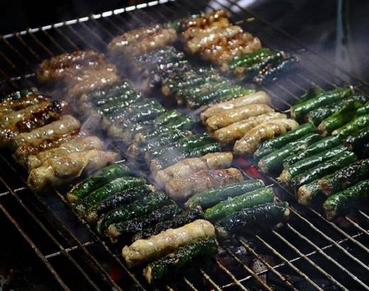 Bò nướng lá lốt nổi tiếng ở khu Cô Giang Sài Gòn