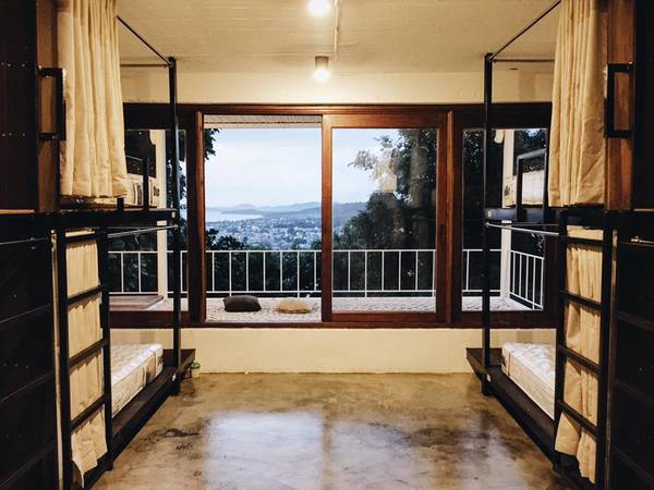 88 Hilltop Hostel view nhìn thích mê ở Phú Quốc