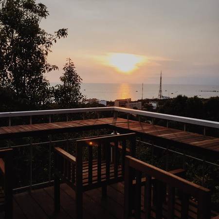 Không gian ngoài trời 88 Hilltop Hostel Phú Quốc