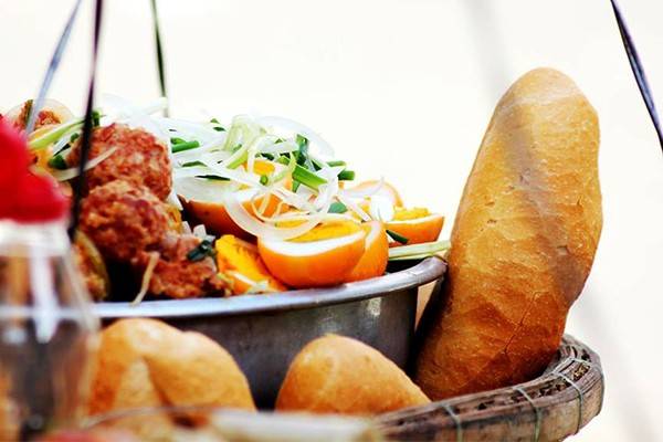 Bánh mì món ăn chơi Phan Thiết