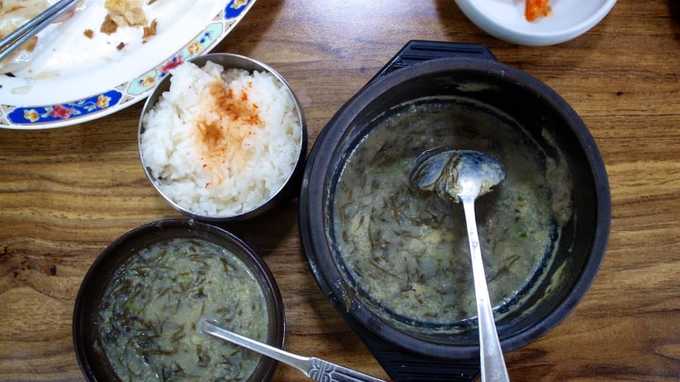 Gomtang canh thịt bò món ăn Hàn Quốc