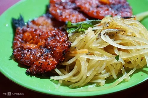 Cá đỏ nướng - Đặc sản Hà Tiên