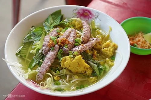 Bún nước lèo - Đặc sản Hà Tiên