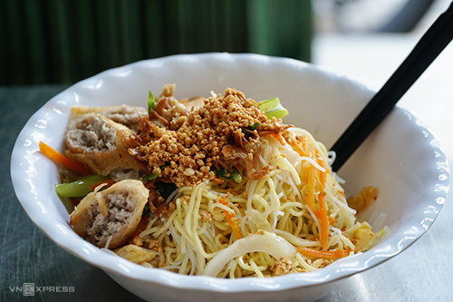 Hủ tiếu xào món ngon quận 5
