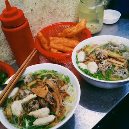 9-quan-bun-gia-mem-cho-bua-sang-ngon-tuyet-o-ha-noi-ivivu-1 9-quan-bun-gia-mem-cho-bua-sang-ngon-tuyet-o-ha-noi-ivivu-1