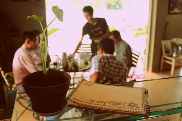 Thức Coffee quán cà phê 24 giờ Pasteur quận 1 Sài Gòn