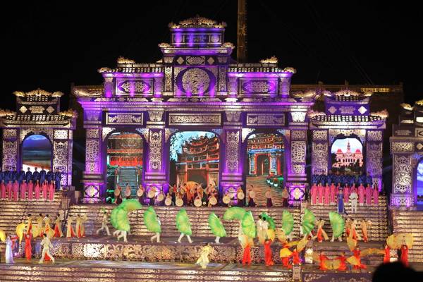 Chương trình nghệ thuật Festival Huế - Du lịch tháng 4