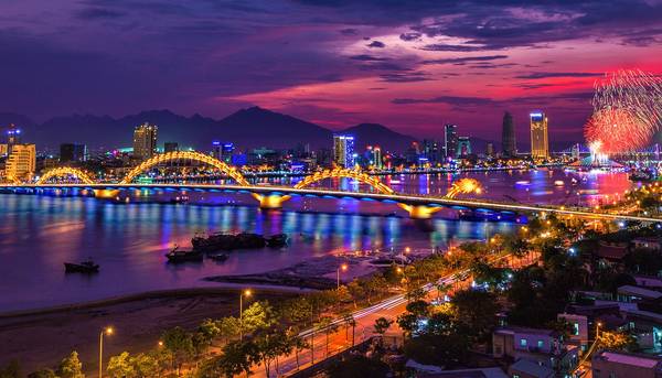 9 thành phố du lịch bạn nhất định không thể bỏ lỡ trong tháng 4