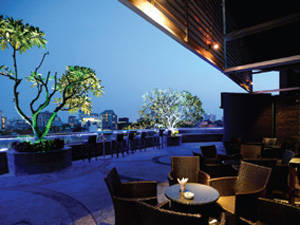Thiết kế ấn tượng tại quán bar Việt Nam Marquee Club