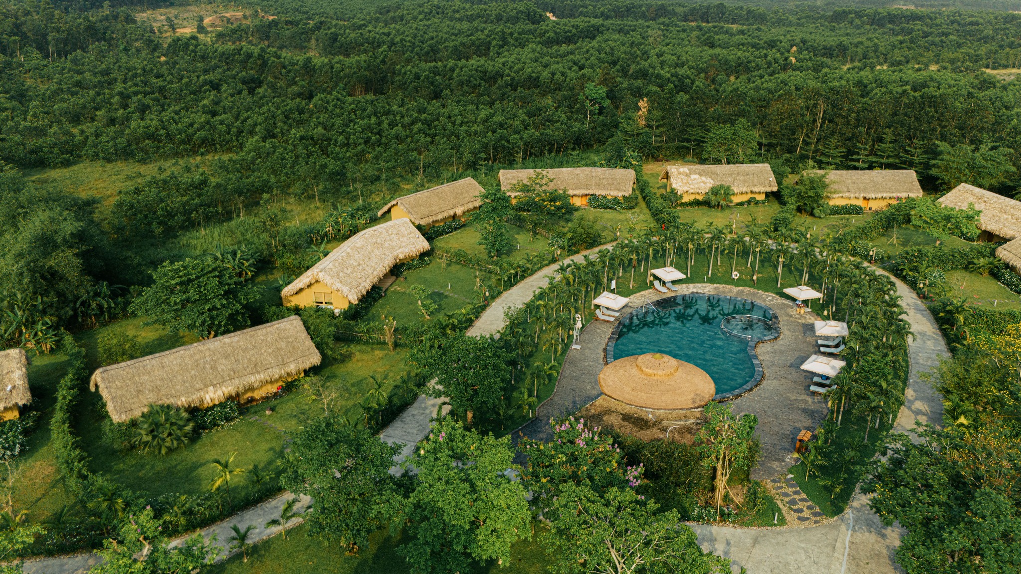 Nghỉ dưỡng yên bình giữa thiên nhiên tại Alba Wellness Valley by Fusion Huế