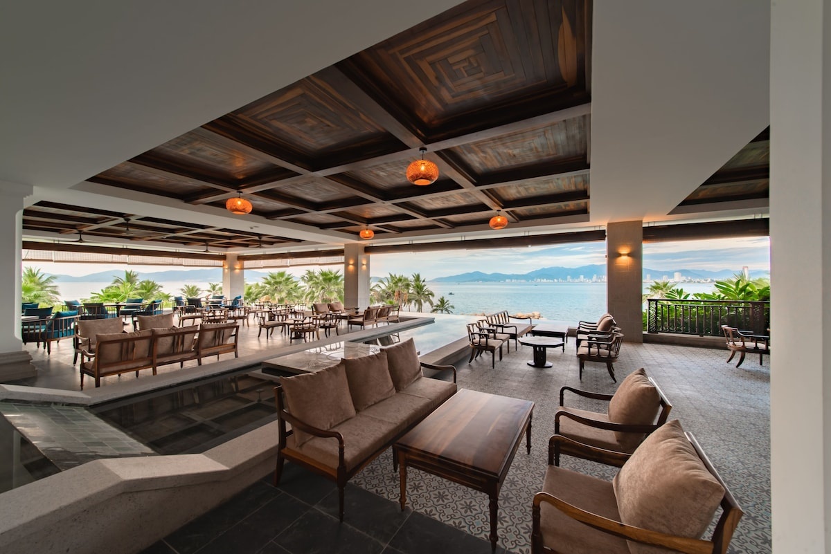 The Coffee Shop tại Alibu Nha Trang