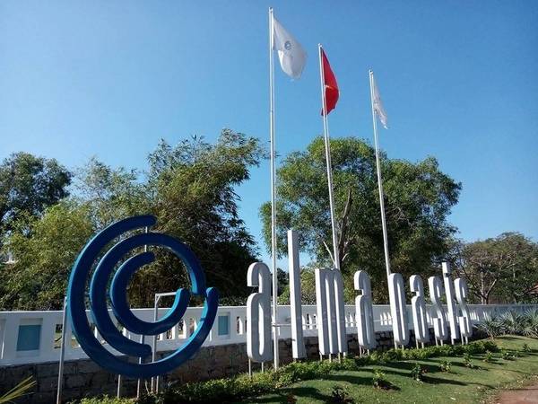 Alma Oasis Long Hải với thiết kế trắng xanh tinh tế