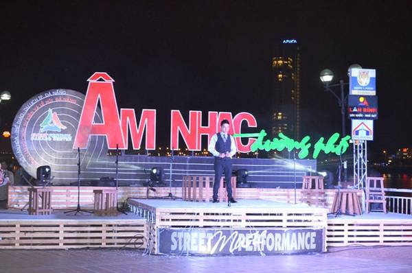 Âm nhạc đường phố Đà Nẵng - Du lịch Đà Nẵng