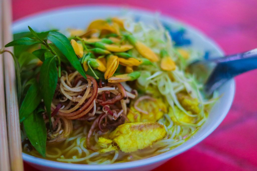 Tô bún cá hấp dẫn ẩm thực An Giang