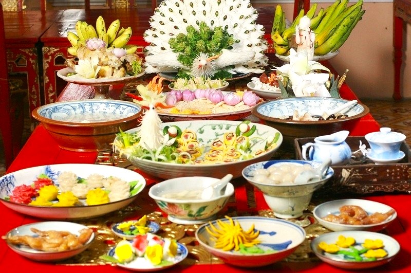 Thưởng thức ẩm thực cung đình Huế sang trọng quý phái