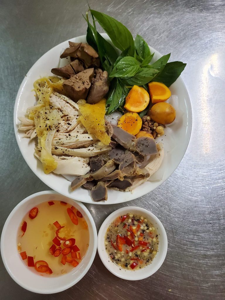 Bánh ướt lòng gà món ăn sáng đặc sản Đà Lạt