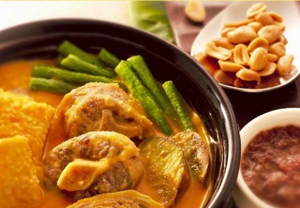 Kare-Kare Philippines trong ẩm thực Đông Nam Á