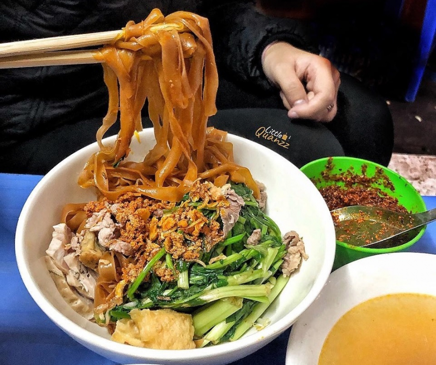 Bánh tôm Hồ Tây ẩm thực đường phố Hà Nội