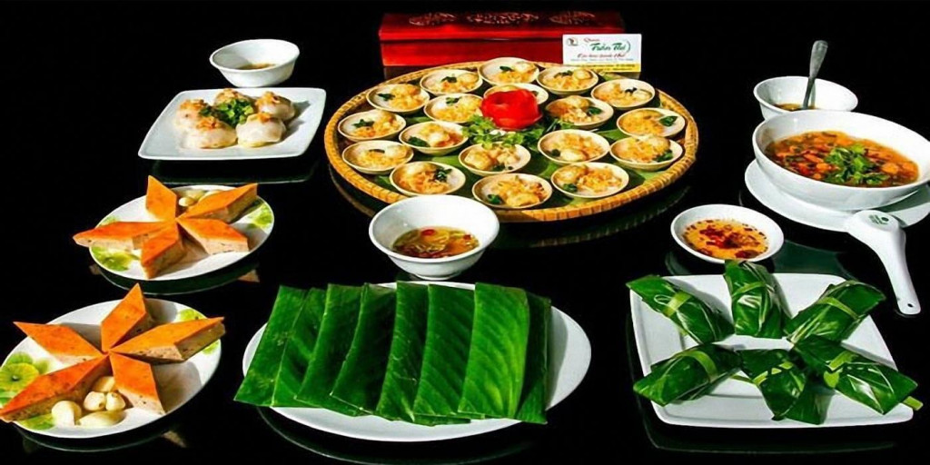 Nguyên liệu tươi ngon tạo nên ẩm thực Huế
