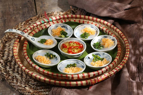 Quán Ăn Ngon phục vụ ẩm thực Huế Hà Nội
