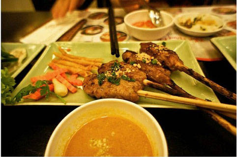 Nem lụi Huế.