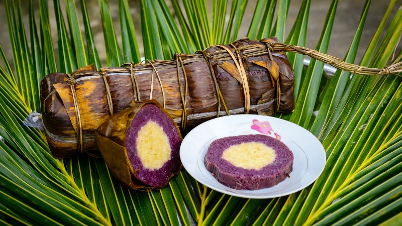 Bánh tét miền Nam nhiều màu sắc
