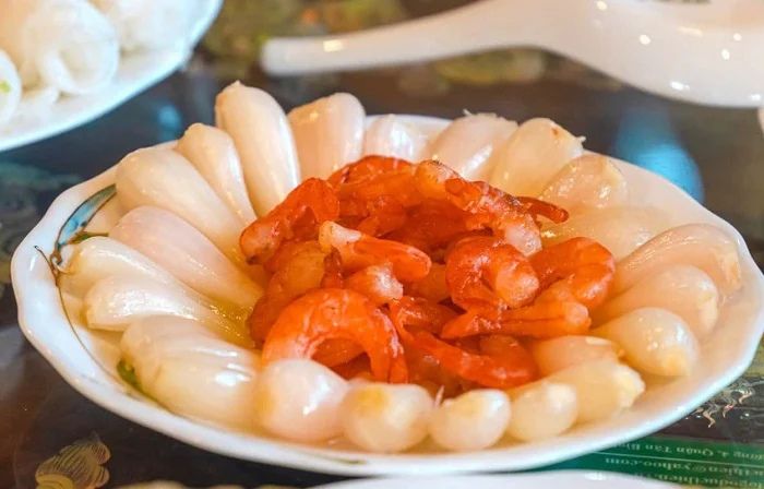 Củ kiệu tôm khô ngày Tết miền Nam