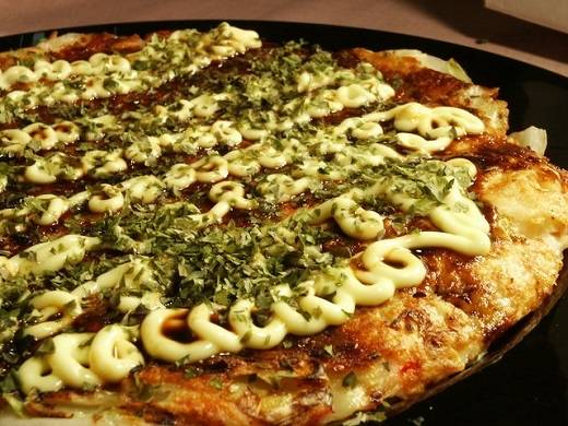 Okonomiyaki - món ăn Nhật Bản còn gọi là bánh xèo Nhật Bản