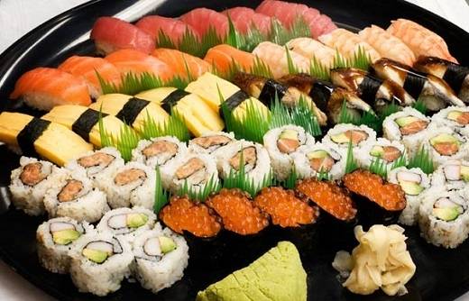 Sushi có rất nhiều loại để thực khách thưởng thức: Nigiri, Makizushi, Inarizushi, Chirashizushi, Oshizushi. Sushi có rất nhiều loại để thực khách thưởng thức: Nigiri, Makizushi, Inarizushi, Chirashizushi, Oshizushi.