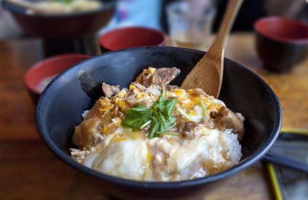 Oyakodon - ẩm thực Nhật Bản