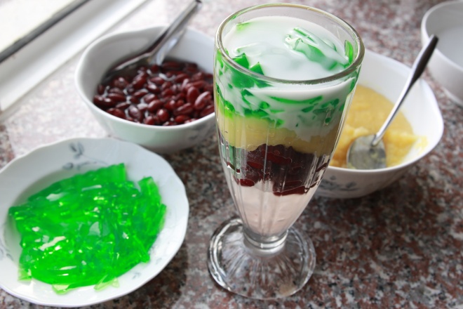 Chè 3 màu đại diện ẩm thực Việt Nam lọt top món tráng miệng ngon nhất châu Á